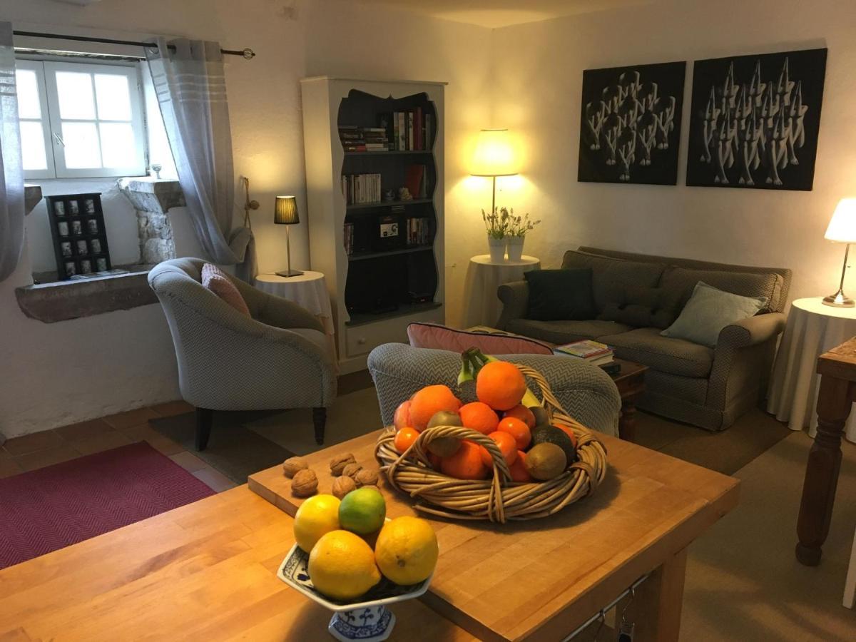 Les Gites Perard Caylus ภายนอก รูปภาพ