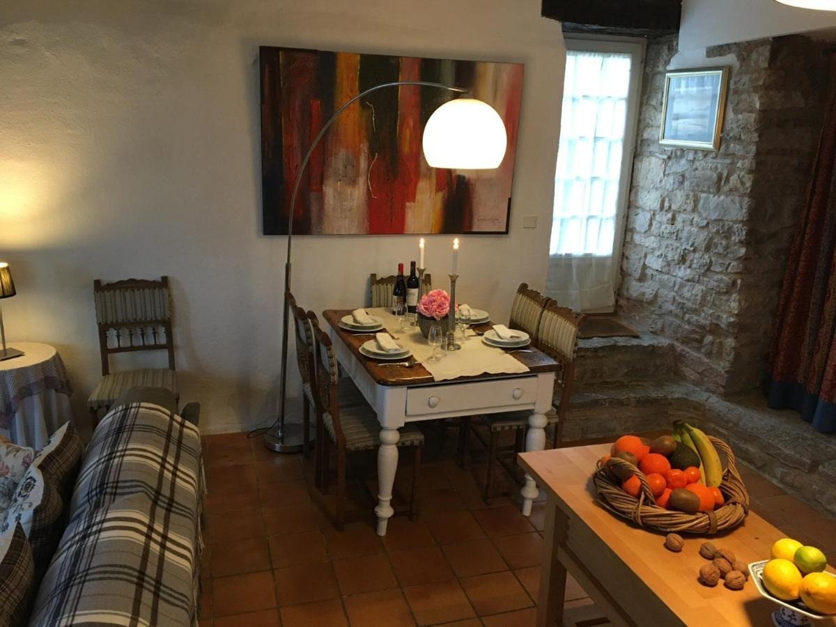 Les Gites Perard Caylus ภายนอก รูปภาพ