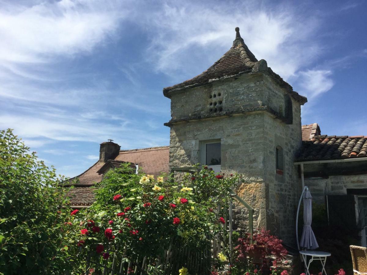 Les Gites Perard Caylus ภายนอก รูปภาพ